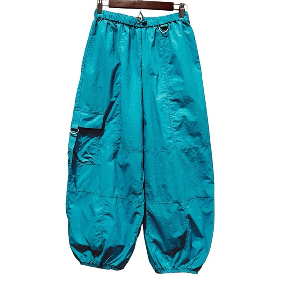 Urban Outfitters Jana Nylon Balloon High-Rise Cargo Pant Turquoise Women’s Small - Picture 2 of 10
